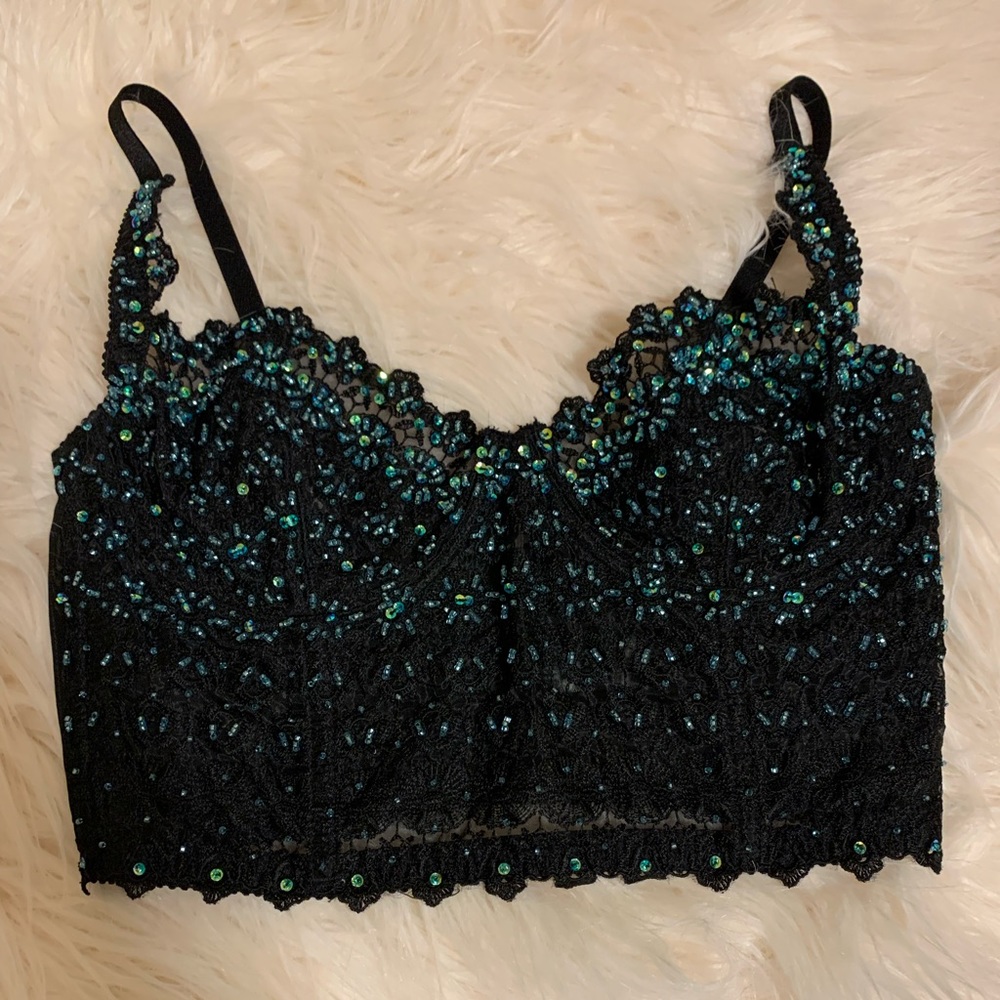 BEBE sexy TOP